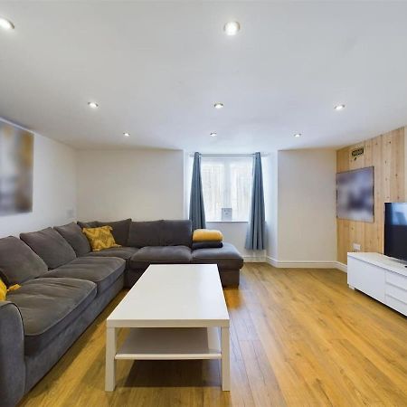 Truroflat Apartment Exterior photo